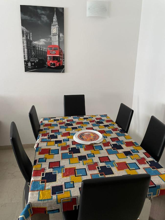 Splendido Appartamento In Zona Fiera A 볼로냐 외부 사진