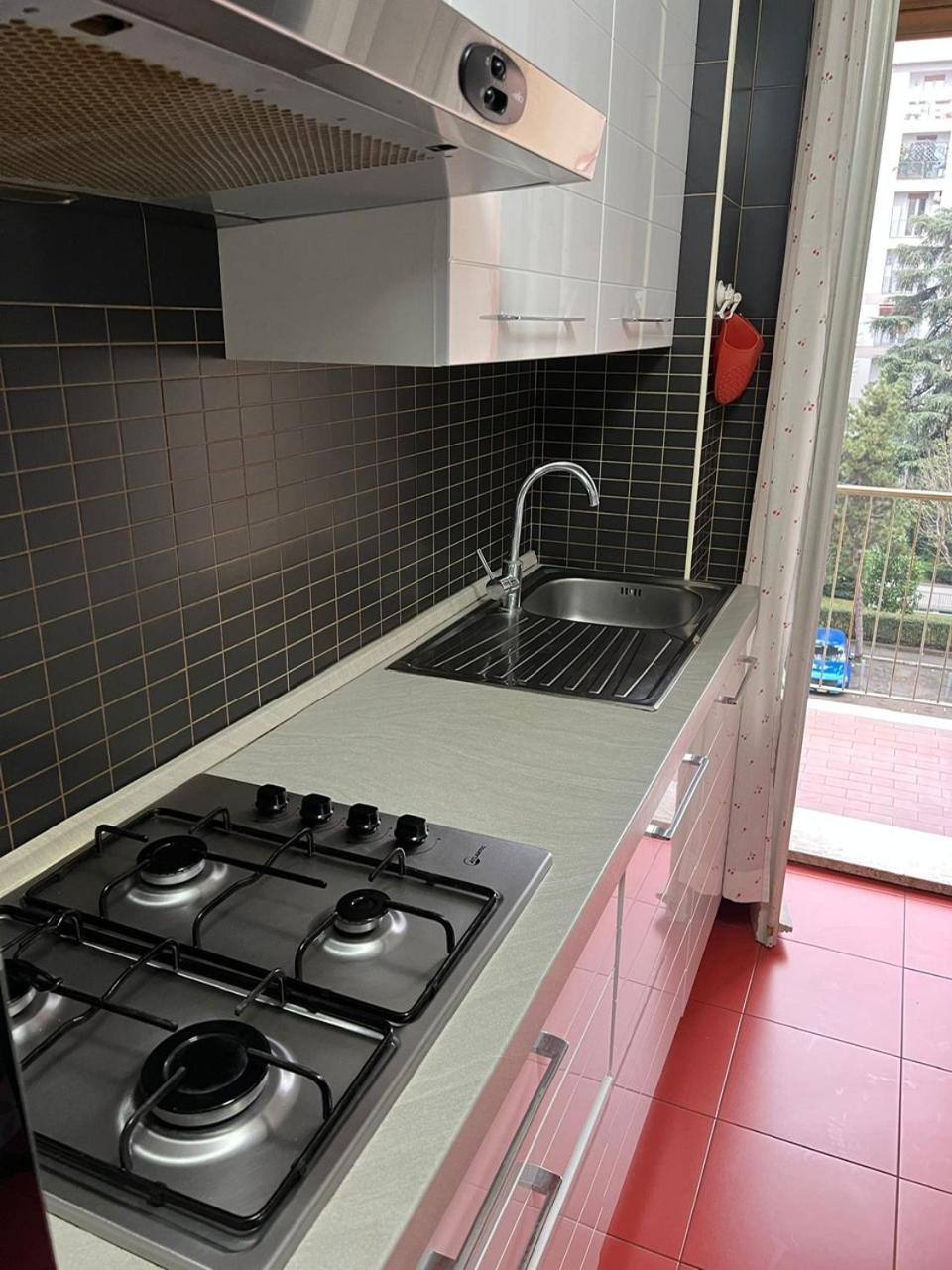 Splendido Appartamento In Zona Fiera A 볼로냐 외부 사진